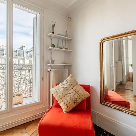 Apartment Le Voltaire
